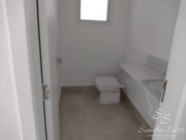 Casa para Venda em Atibaia - 4